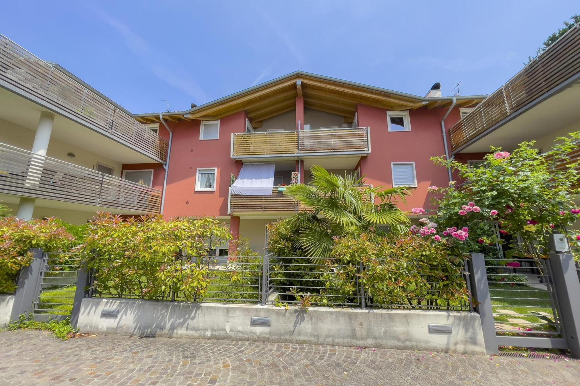 Casa Margherita Few Minutes From Lake - Happy Rentals Riva del Garda Extérieur photo